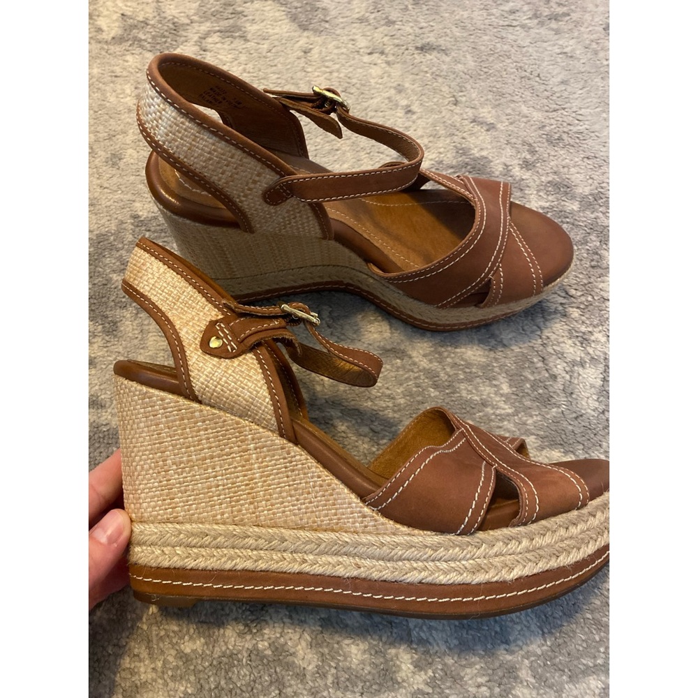 Clarks Brown and Tan Wedges